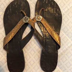 Bronze snakeskin Tory Burch flip flops 9.5
